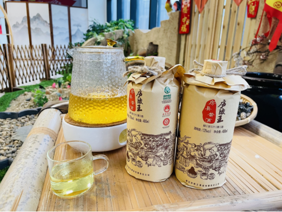 33dec2c1bf8265e75daa2152a93e110f.png